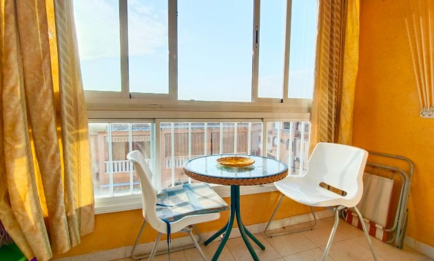 Sale - Apartment / flat -
Torrevieja - Acequion