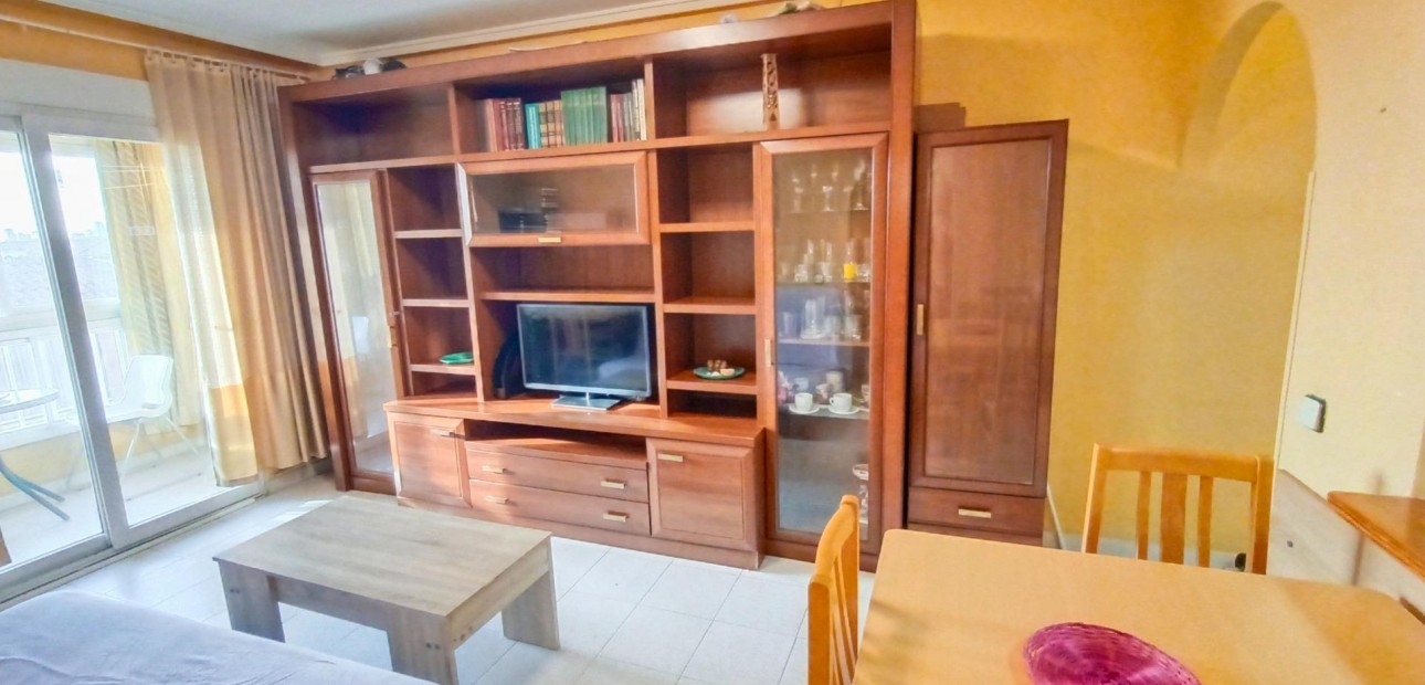 Sale - Apartment / flat -
Torrevieja - Acequion