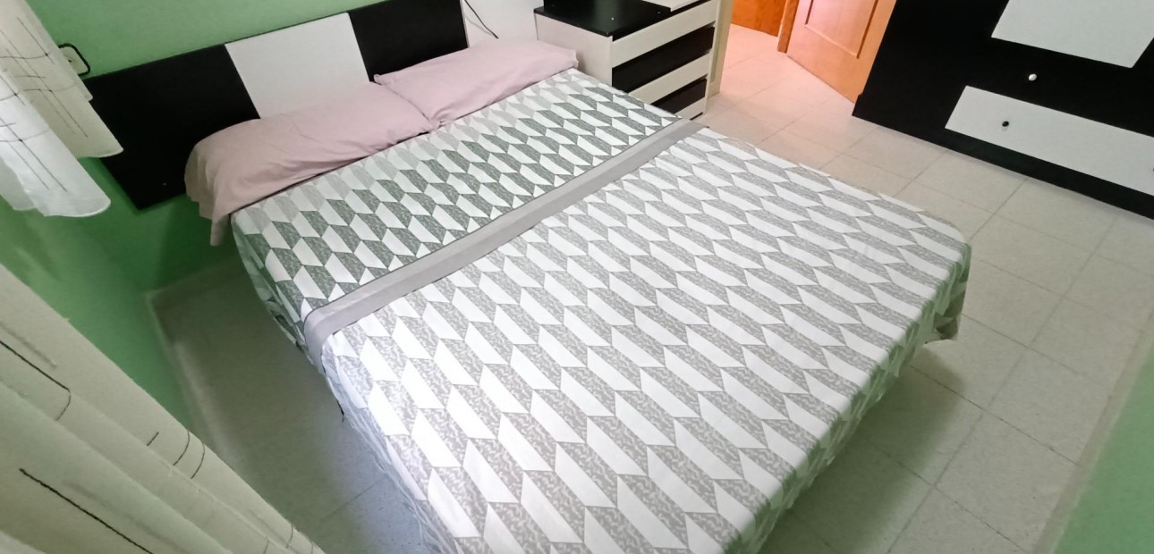 Sale - Apartment / flat -
Torrevieja - Acequion