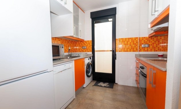 Sale - Apartment / flat -
La Mata - La Mata - Town