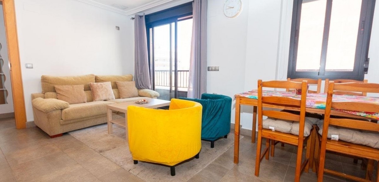 Sale - Apartment / flat -
La Mata - La Mata - Town