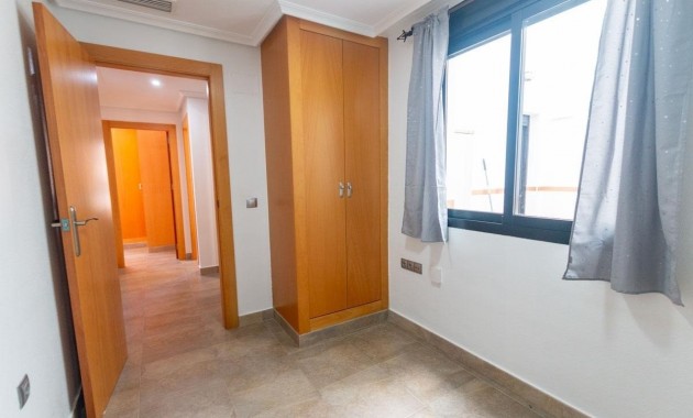 Sale - Apartment / flat -
La Mata - La Mata - Town