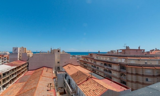 Sale - Apartment / flat -
La Mata - La Mata - Town