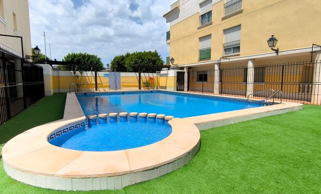 Sale - Apartment / flat -
Formentera del Segura - Formentera - Village