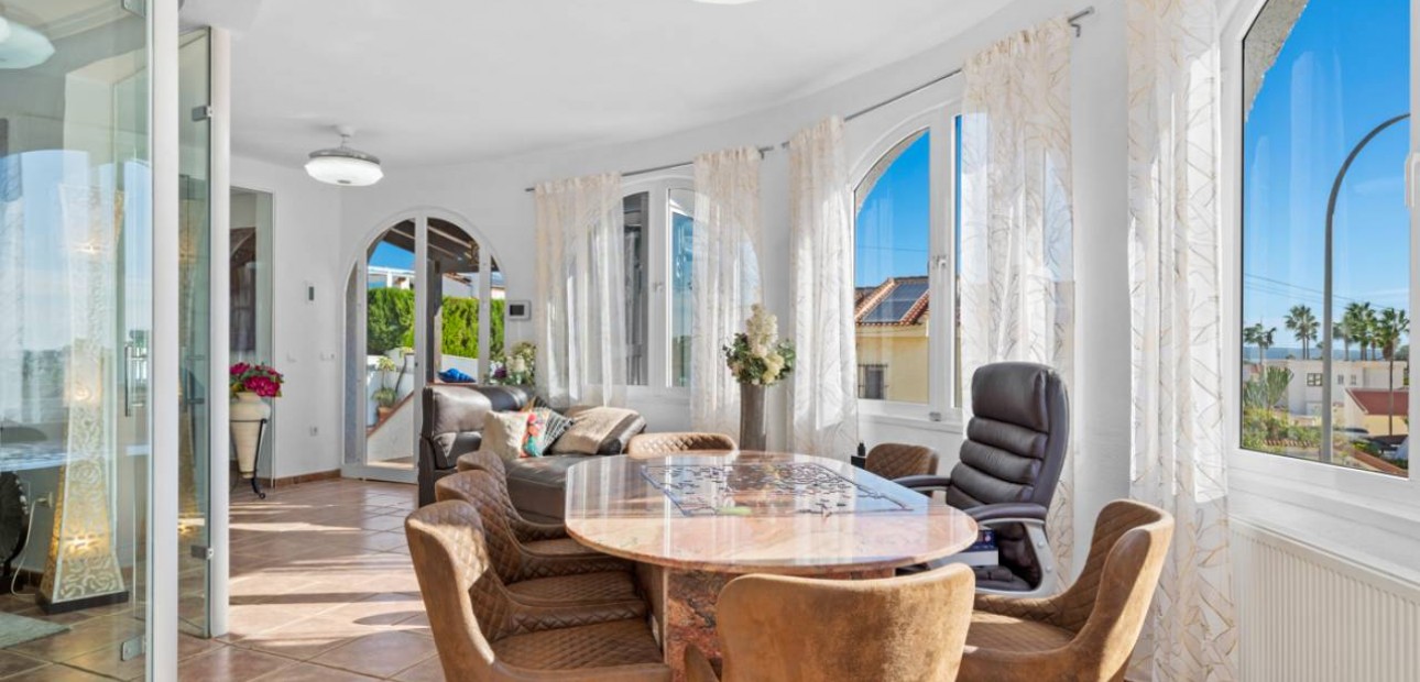 Sale - Villa -
Ciudad Quesada