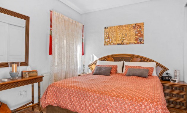 Sale - Villa -
Ciudad Quesada