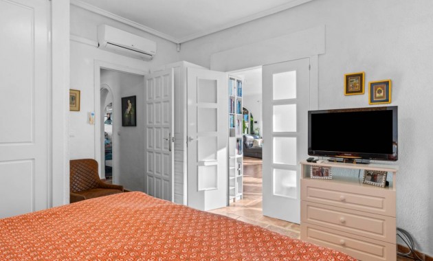 Sale - Villa -
Ciudad Quesada