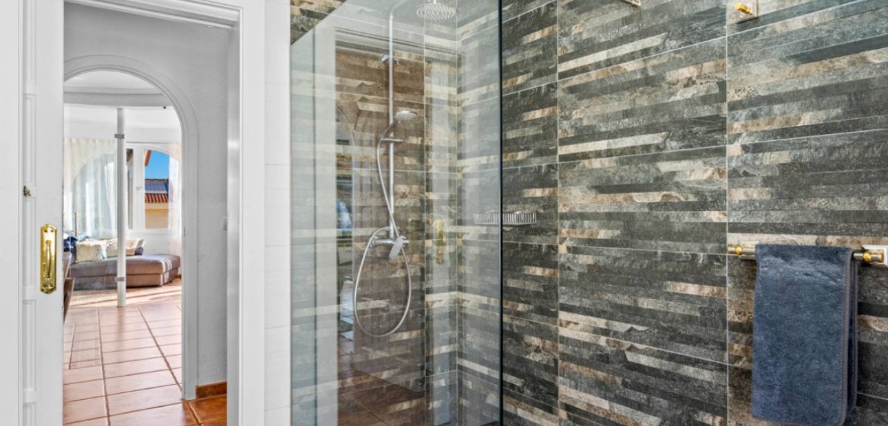 Sale - Villa -
Ciudad Quesada