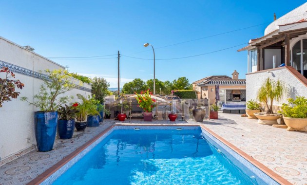 Sale - Villa -
Ciudad Quesada