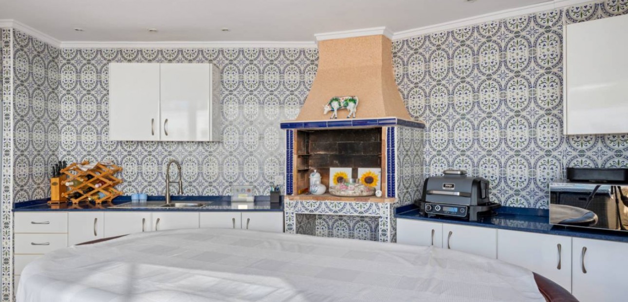 Sale - Villa -
Ciudad Quesada