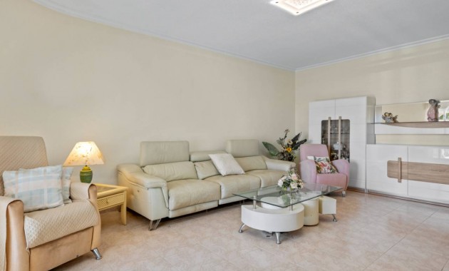 Herverkoop - Villa -
Ciudad Quesada