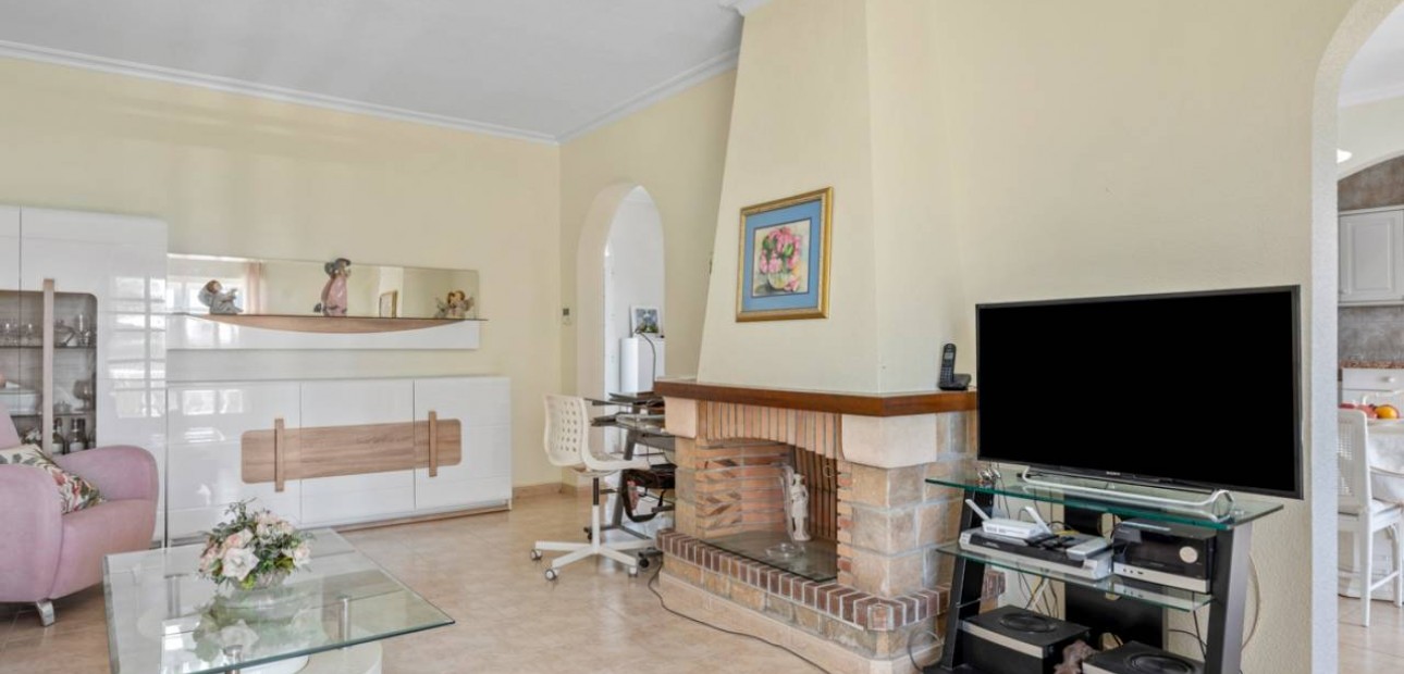 Herverkoop - Villa -
Ciudad Quesada