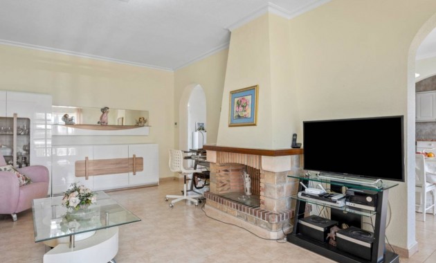 Herverkoop - Villa -
Ciudad Quesada