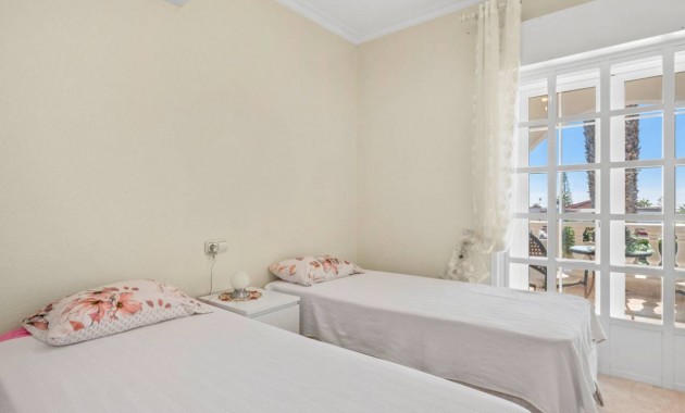 Herverkoop - Villa -
Ciudad Quesada