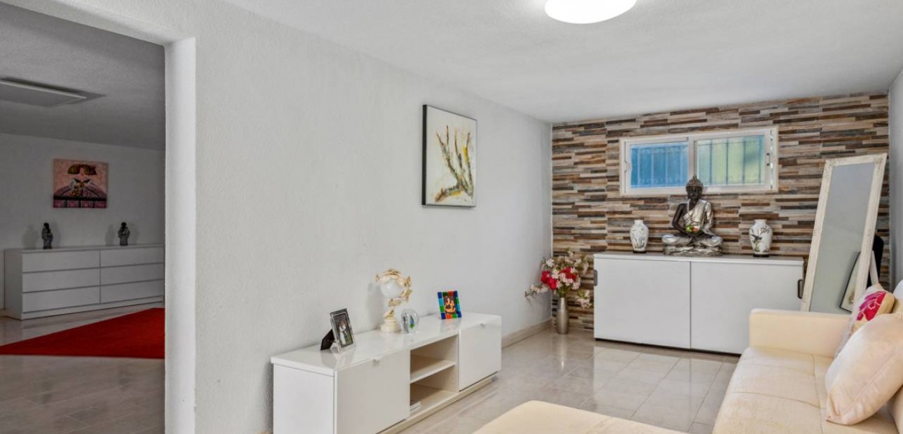 Herverkoop - Villa -
Ciudad Quesada