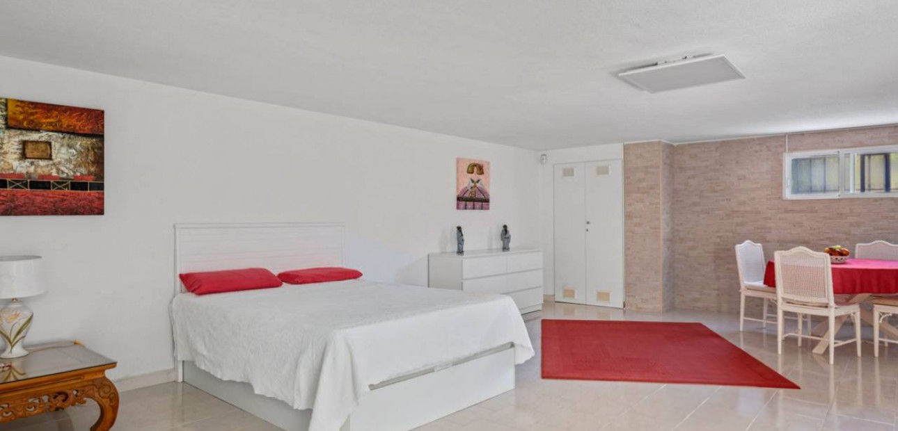 Herverkoop - Villa -
Ciudad Quesada