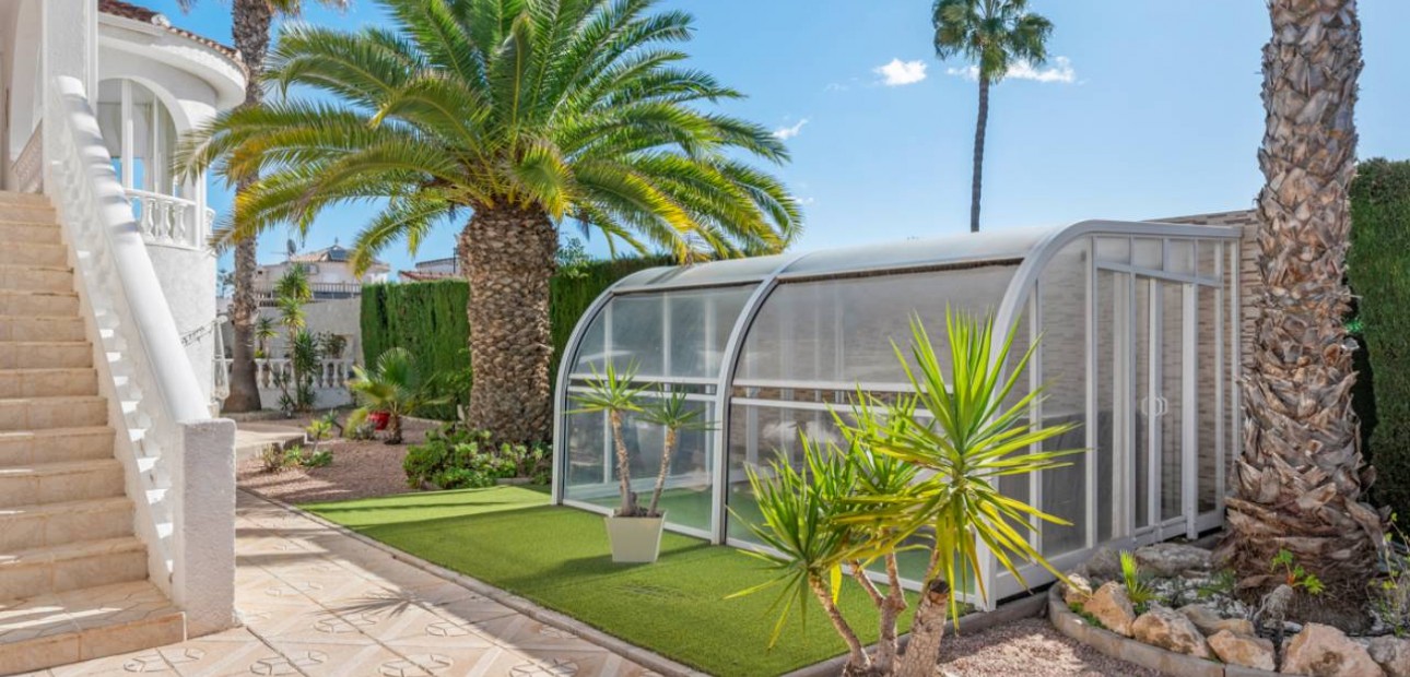 Herverkoop - Villa -
Ciudad Quesada