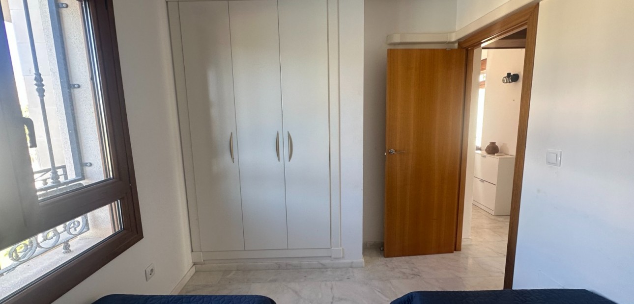 Sale - Apartment / flat -
Algorfa - La Finca Resort