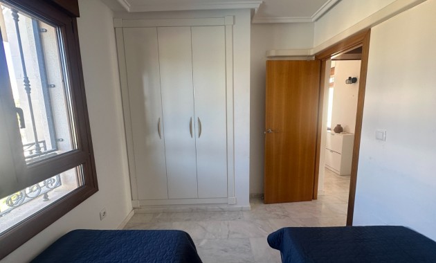 Sale - Apartment / flat -
Algorfa - La Finca Resort