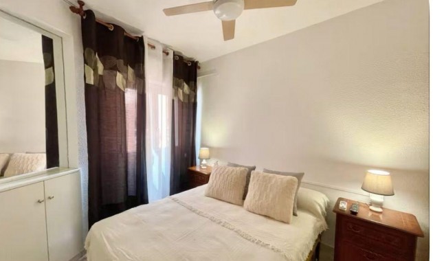 Sale - Apartment / flat -
Benidorm - Levante