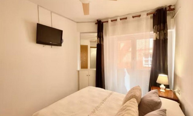 Sale - Apartment / flat -
Benidorm - Levante