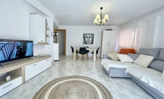 Sale - Apartment / flat -
Benidorm - Levante