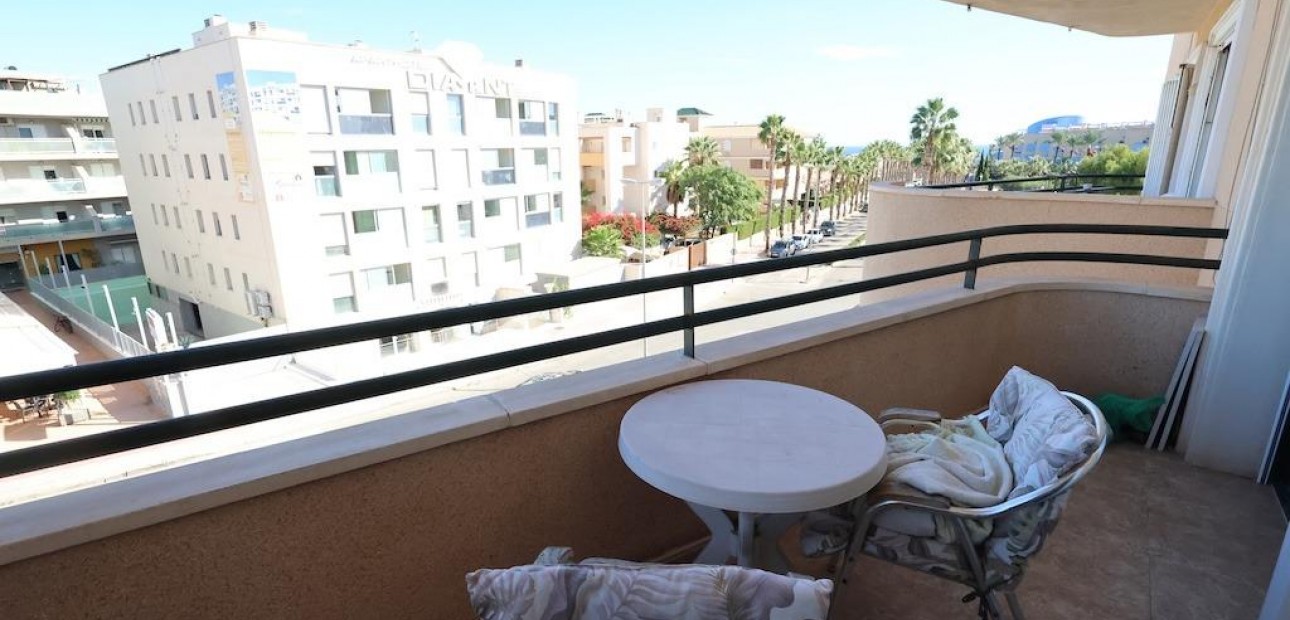 Sale - Apartment / flat -
Orihuela Costa - Cabo Roig