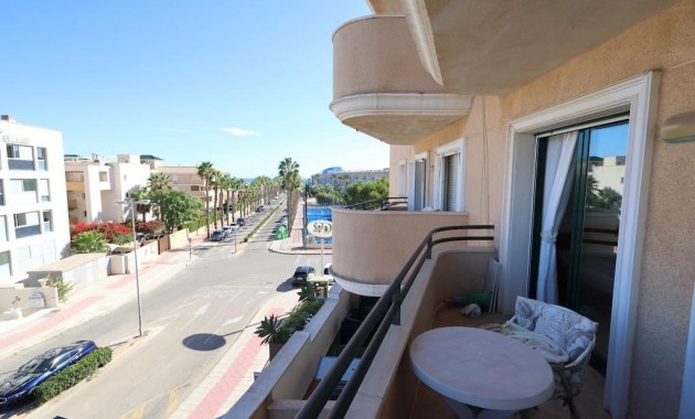 Sale - Apartment / flat -
Orihuela Costa - Cabo Roig