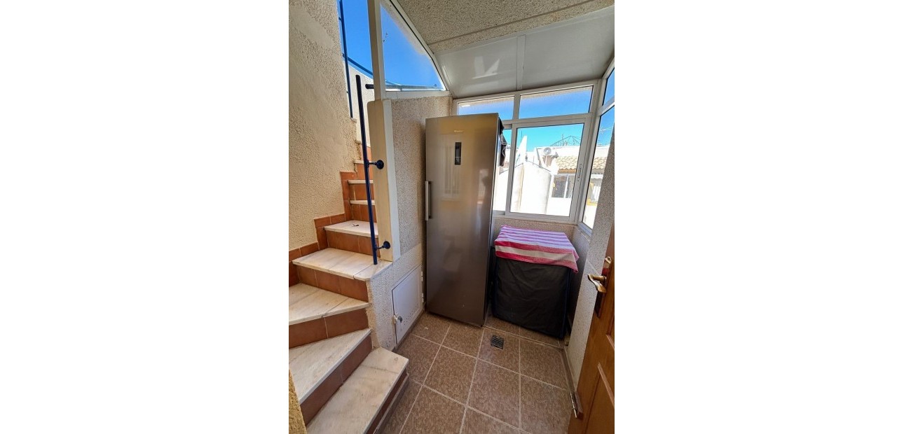 Herverkoop - Bungalow -
Torrevieja - Paseo maritimo