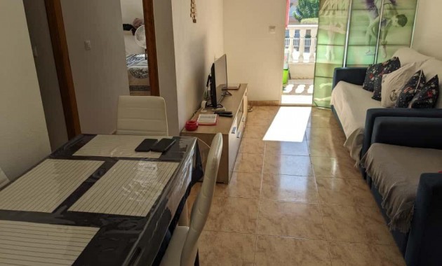 Sale - Apartment / flat -
Torrevieja - Estacion de autobuses