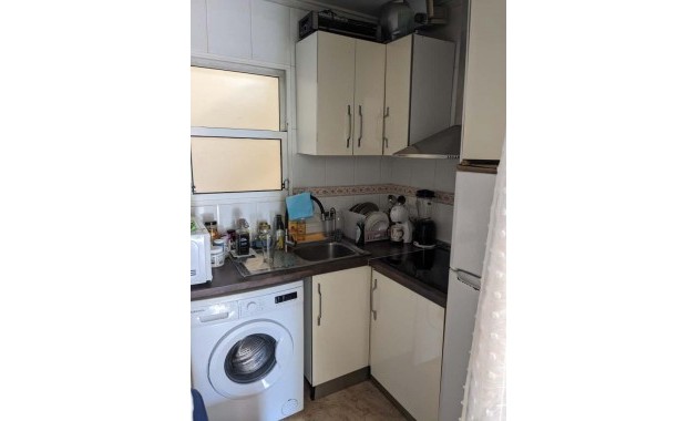 Sale - Apartment / flat -
Torrevieja - Estacion de autobuses