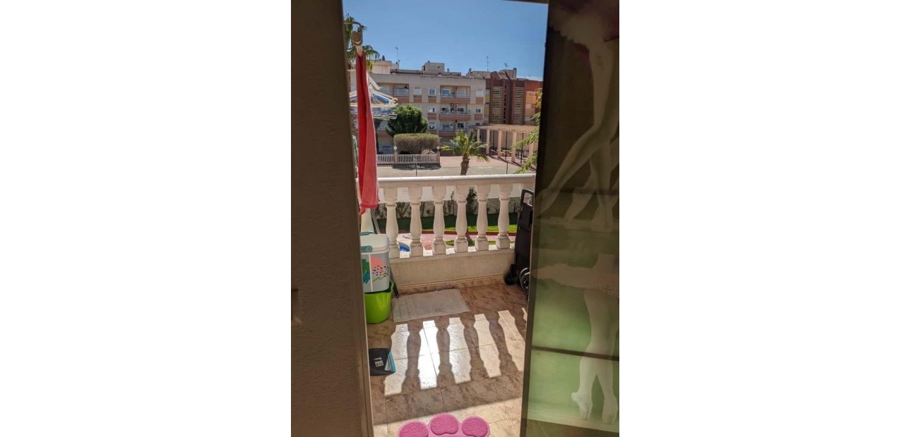 Sale - Apartment / flat -
Torrevieja - Estacion de autobuses