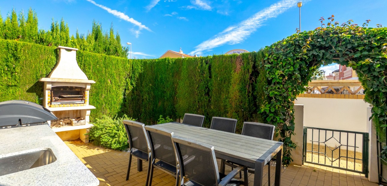 Herverkoop - Semi-Detached -
Rojales - Ciudad Quesada - Rojales