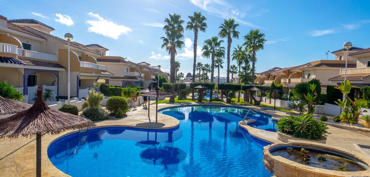 Herverkoop - Semi-Detached -
Rojales - Ciudad Quesada - Rojales