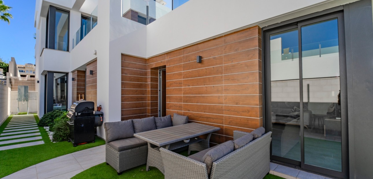 Venta - Semi-detached house -
Benijofar - Benijofar - Village