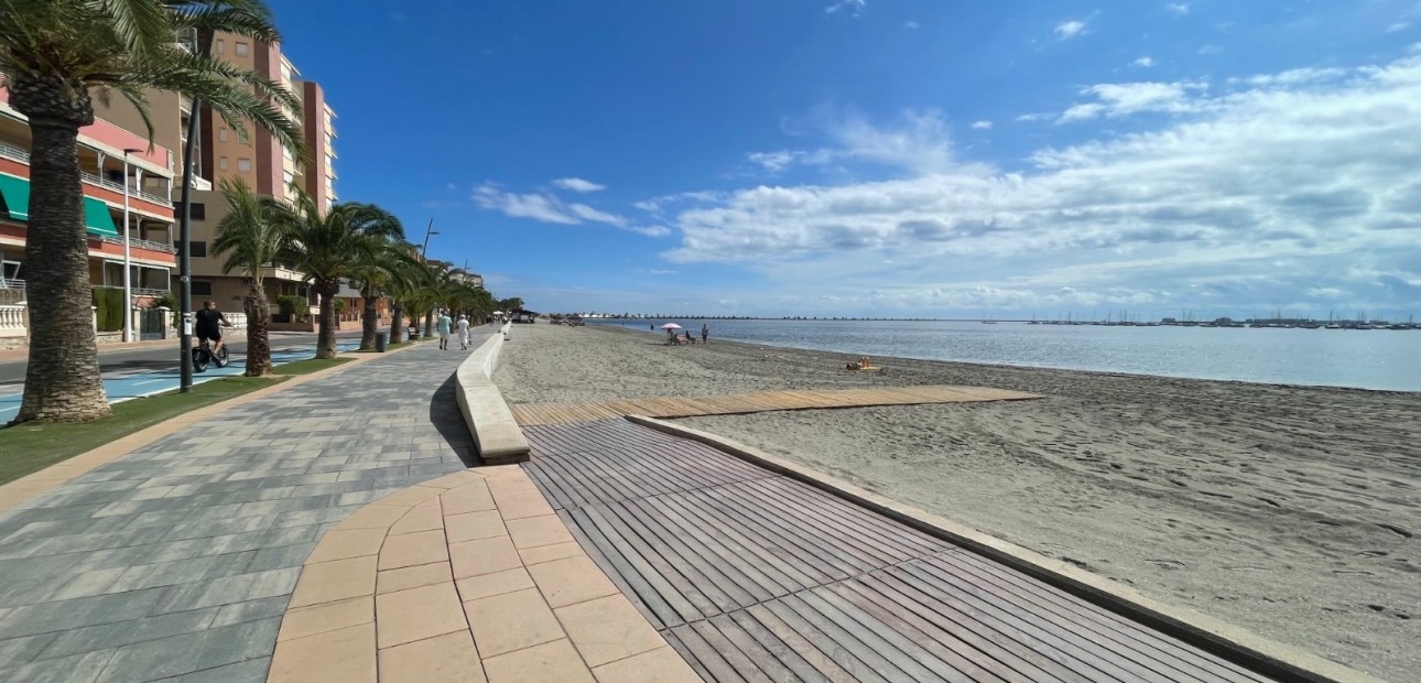 Herverkoop - Appartement / flat -
Lo Pagan - Lo Pagan - Town