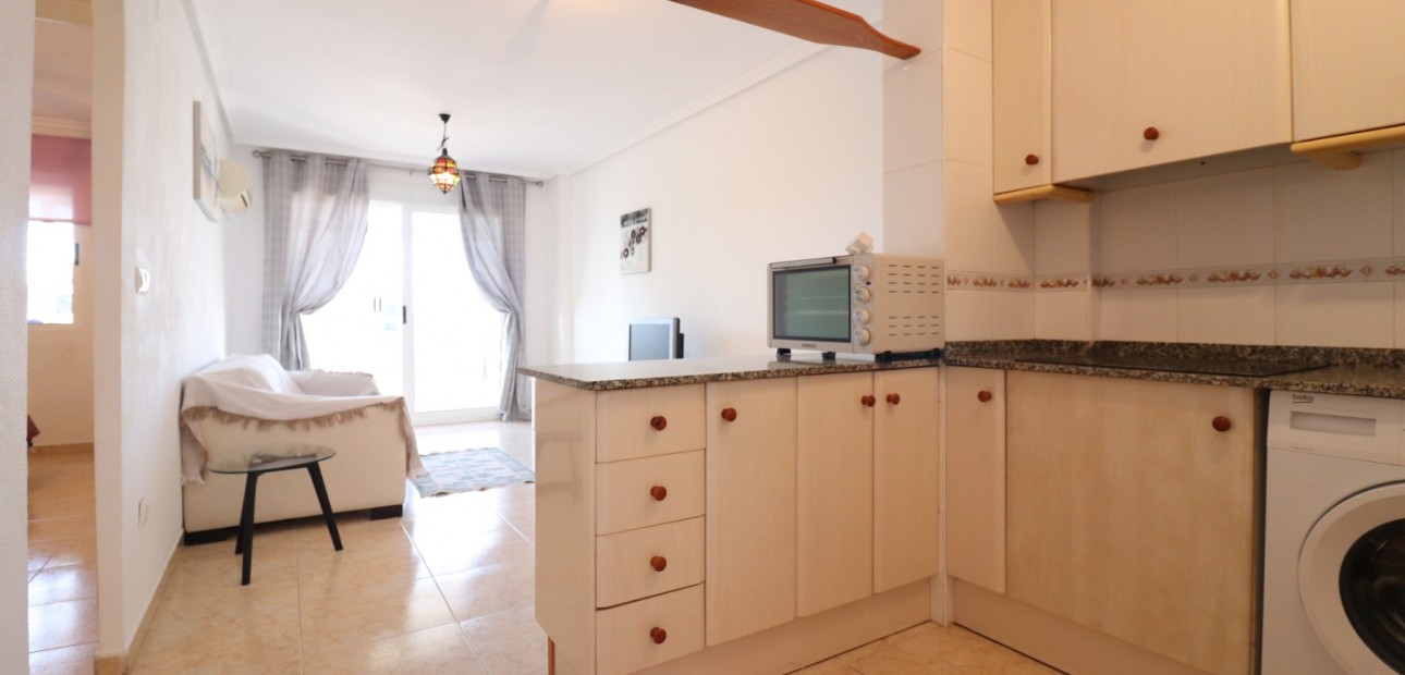 Herverkoop - Appartement / flat -
Torrevieja - San Luis