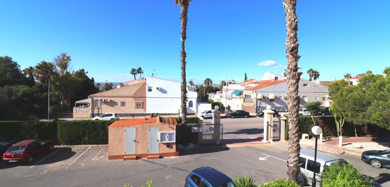 Herverkoop - Appartement / flat -
Torrevieja - San Luis