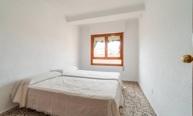 Venta - Ático -
Torrevieja - Playa de los Naufragos