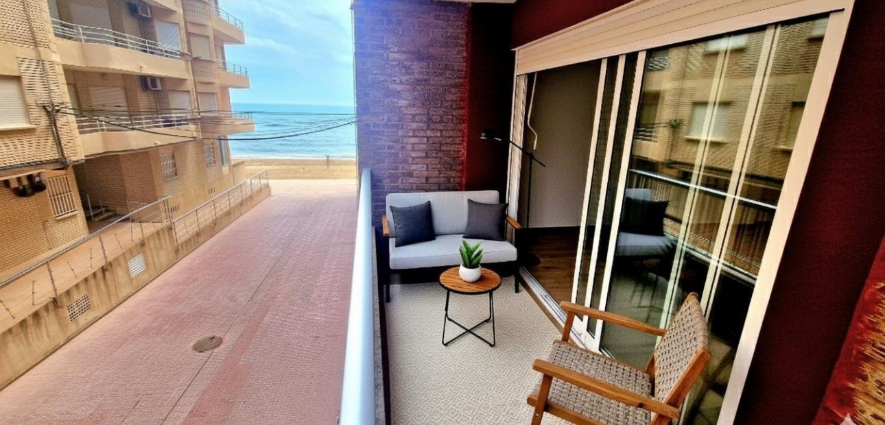 Herverkoop - Appartement / flat -
Torrevieja - La Mata