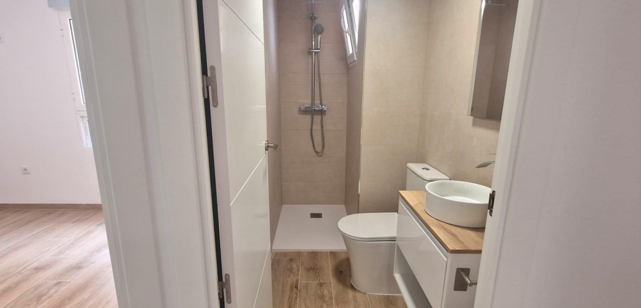 Herverkoop - Appartement / flat -
Torrevieja - La Mata