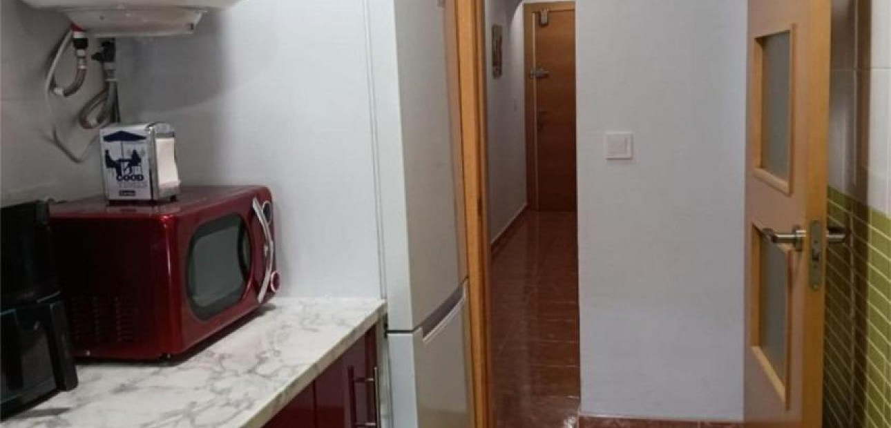 Herverkoop - Appartement / flat -
Guardamar del Segura - Pueblo