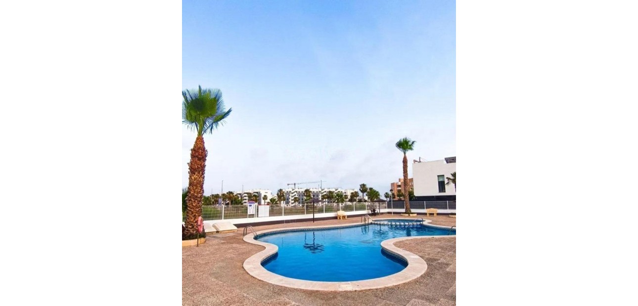 Sale - Villa -
Guardamar del Segura - Urb el raso