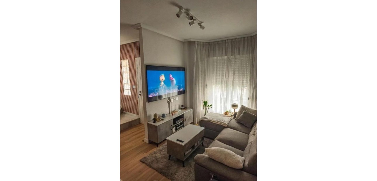 Sale - Villa -
Guardamar del Segura - Urb el raso