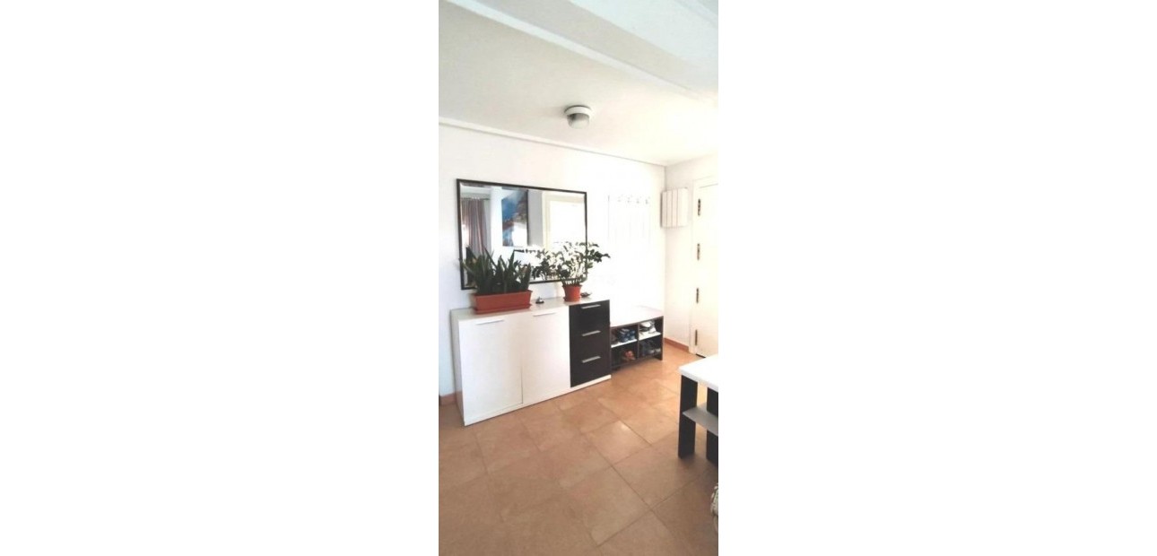 Herverkoop - Appartement / flat -
Alicante - Garbinet-Parque de las Avenidas