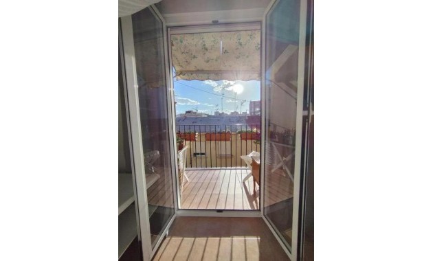 Herverkoop - Appartement / flat -
Alicante - Garbinet-Parque de las Avenidas