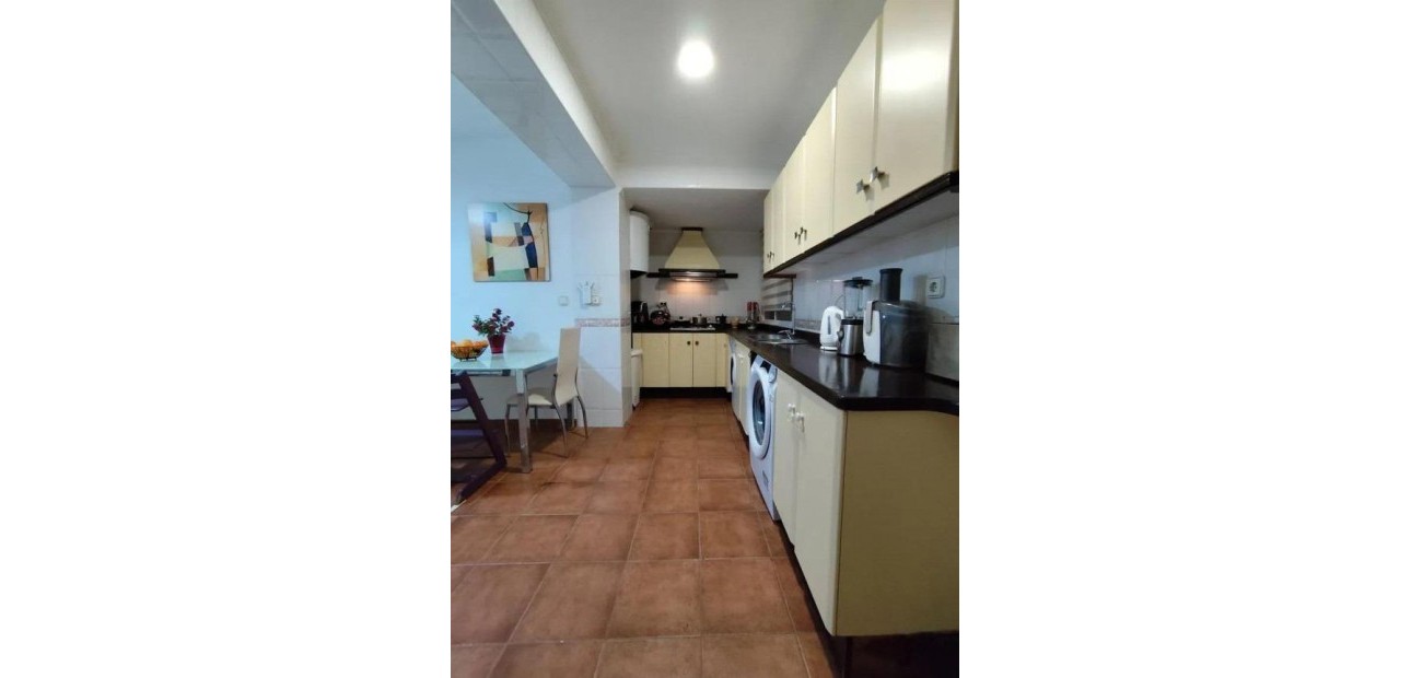 Herverkoop - Appartement / flat -
Alicante - Garbinet-Parque de las Avenidas