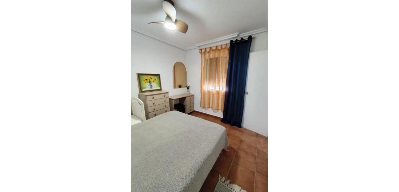 Herverkoop - Appartement / flat -
Alicante - Garbinet-Parque de las Avenidas