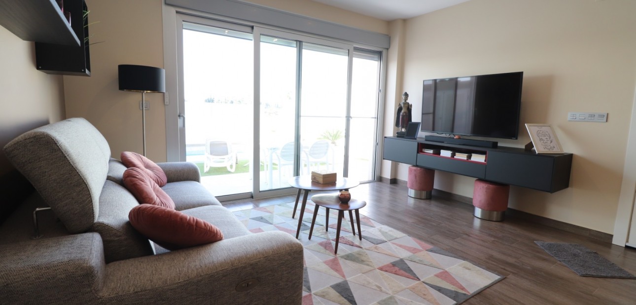 Herverkoop - Semi Detached Villa -
Daya Vieja - Daya Vieja - Town