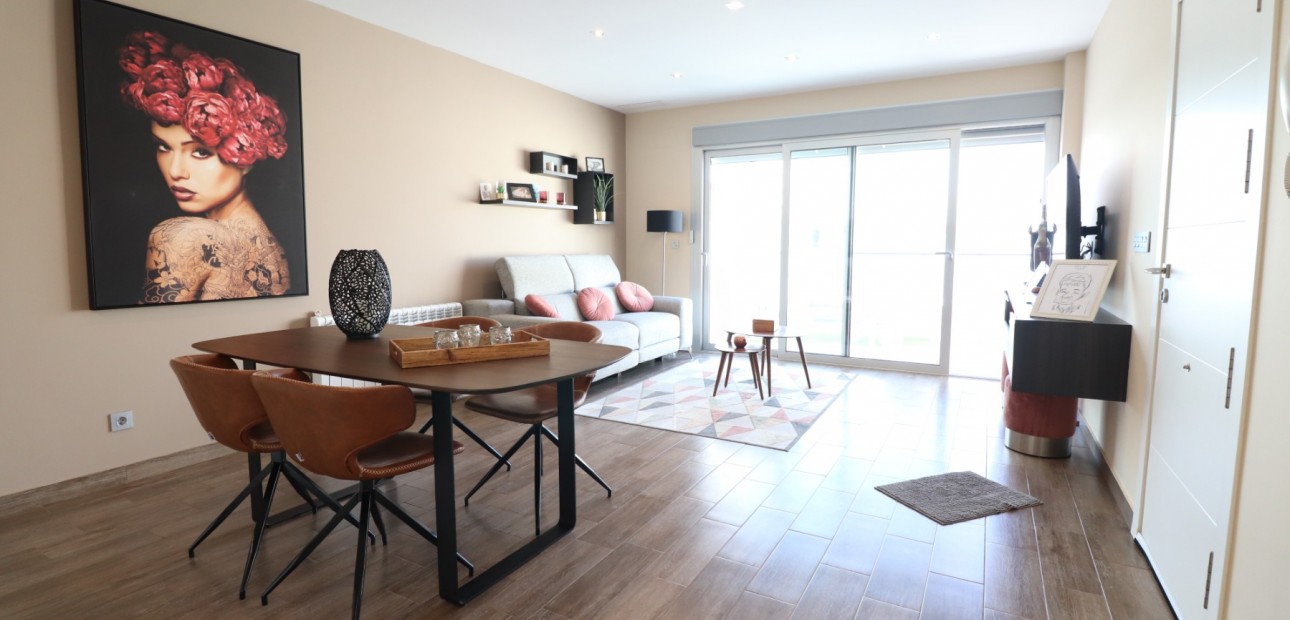 Herverkoop - Semi Detached Villa -
Daya Vieja - Daya Vieja - Town